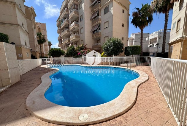 Resale - Apartment / flat -
Torrevieja - Habaneras