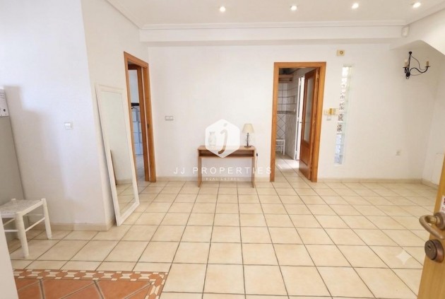 Aus zweiter Hand - Chalet -
Torrevieja - Costa Blanca