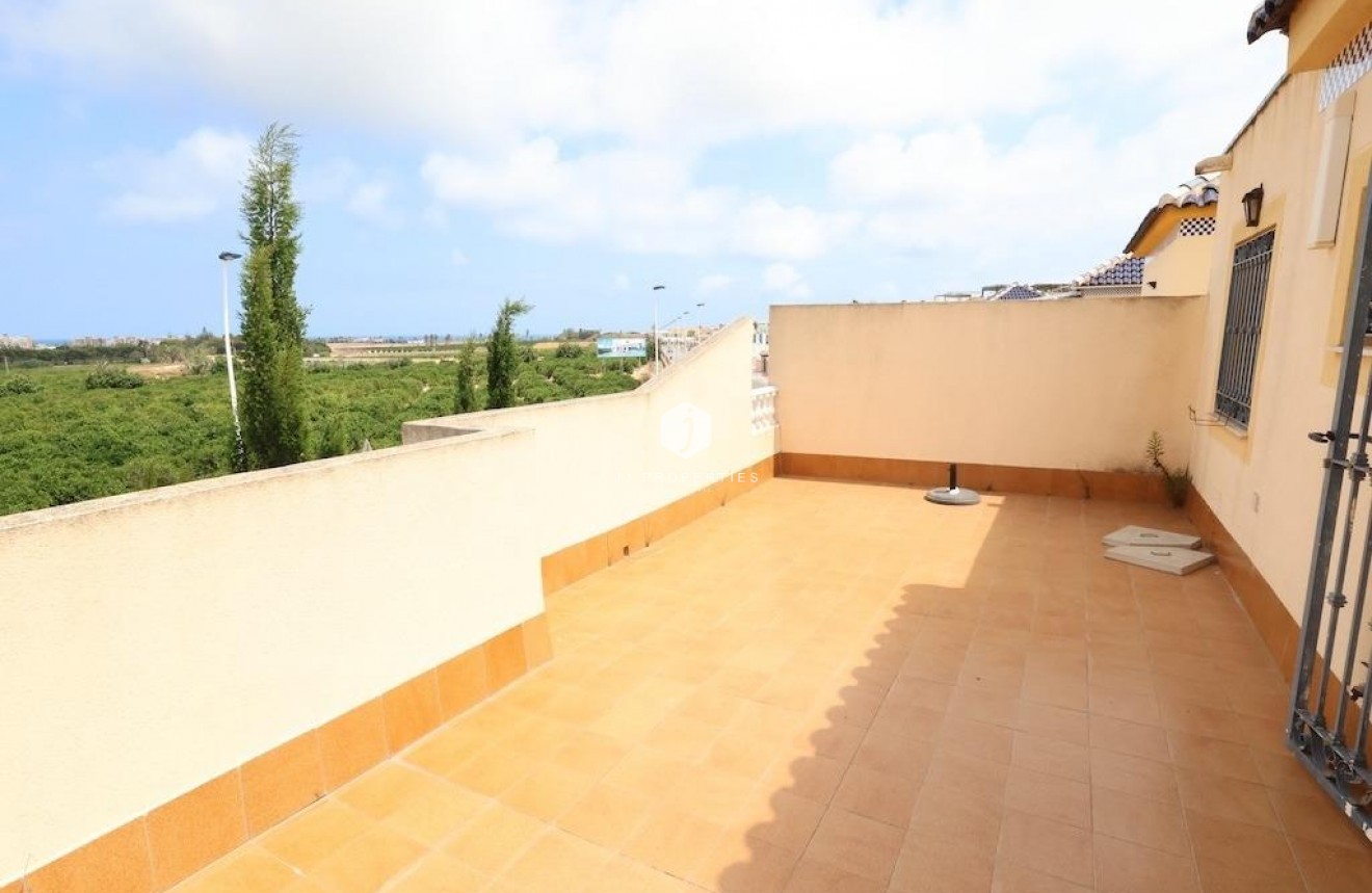Aus zweiter Hand - Chalet -
Torrevieja - Costa Blanca