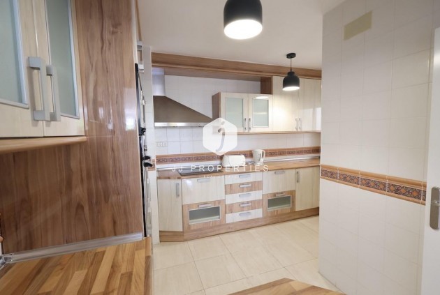 Segunda mano - Apartamento / piso -
Torrevieja - Costa Blanca