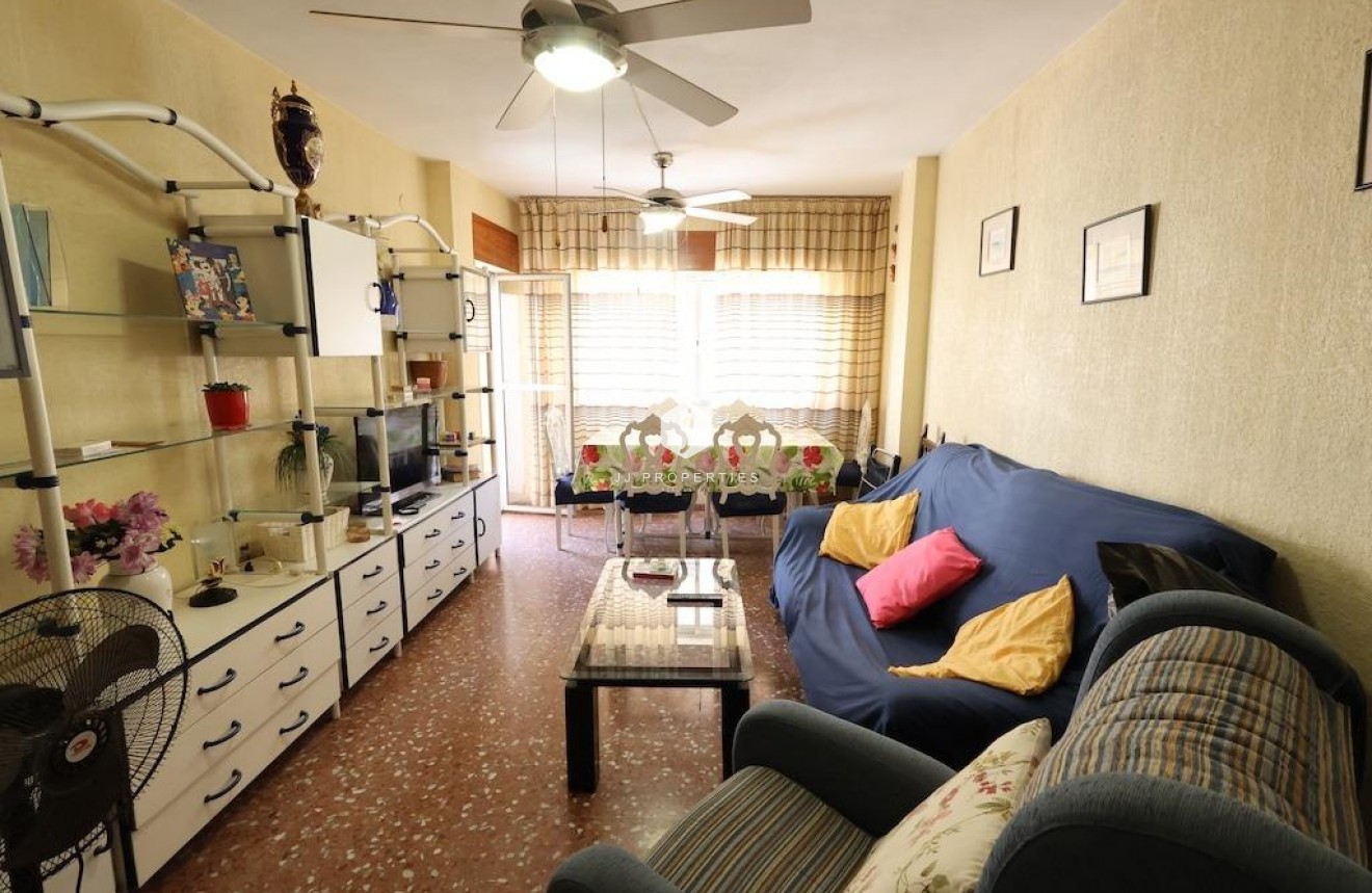 Resale - Apartment / flat -
Torrevieja - Costa Blanca