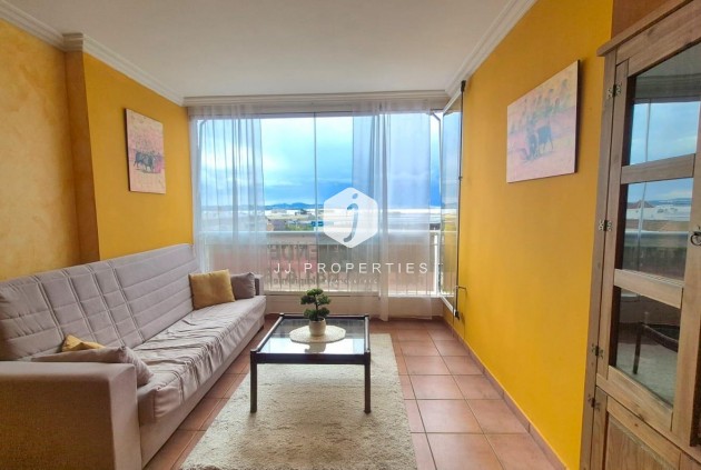 Z drugiej ręki - Mieszkanie w bloku -
Torrevieja - Acequion