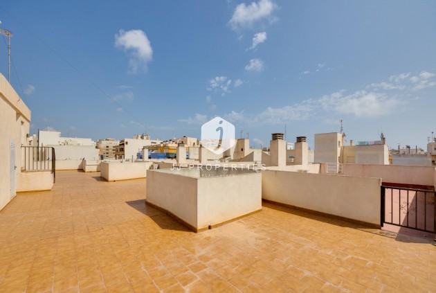 Z drugiej ręki - Daszek -
Torrevieja - Centro