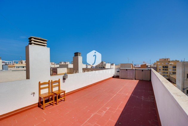 Z drugiej ręki - Daszek -
Torrevieja - Centro