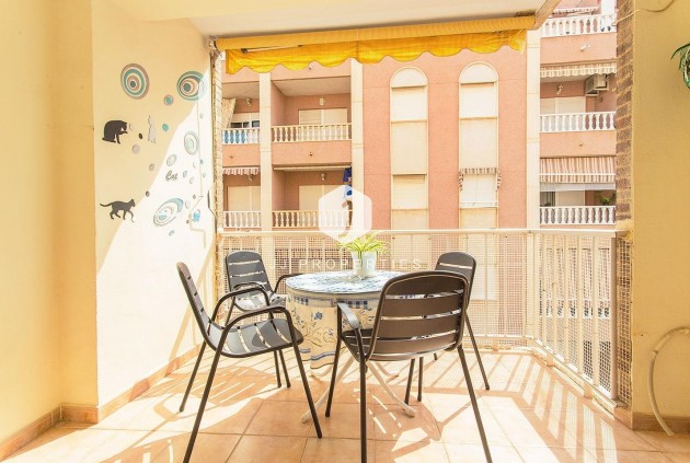Resale - Apartment / flat -
Torrevieja - Playa del Cura