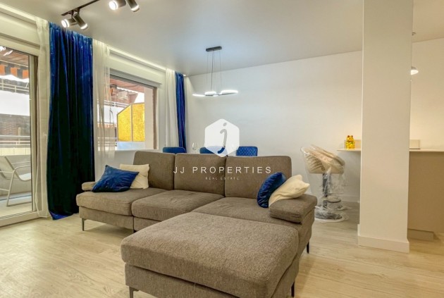 Resale - Apartment / flat -
Torrevieja - Costa Blanca