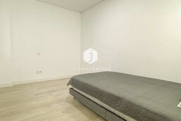 Resale - Apartment / flat -
Torrevieja - Costa Blanca