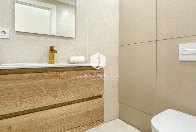 Resale - Apartment / flat -
Torrevieja - Costa Blanca