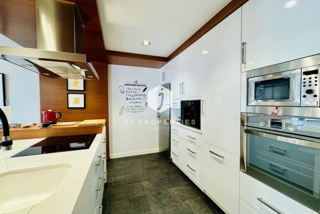 Resale - Apartment / flat -
Torrevieja - Costa Blanca