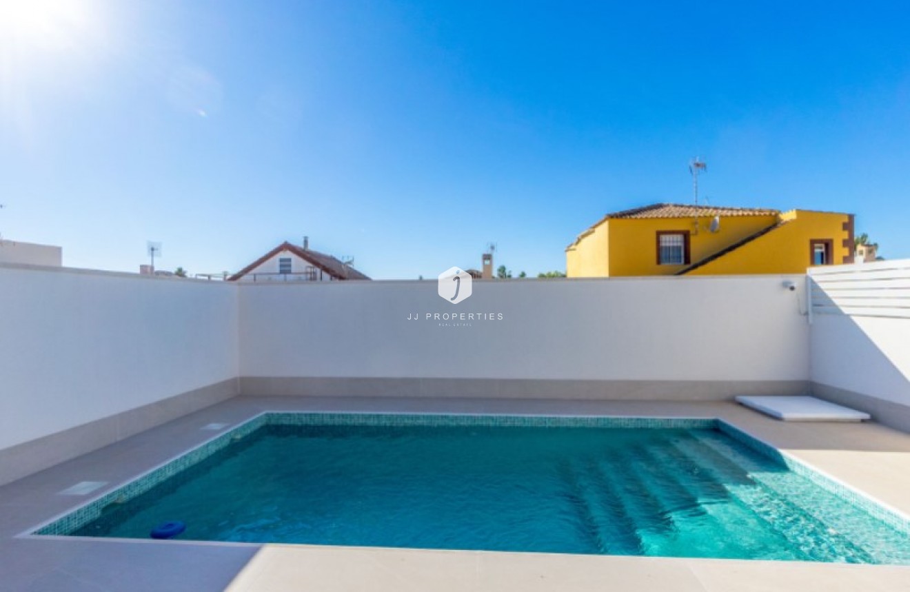 D'occasion - Villa -
Torrevieja - Costa Blanca