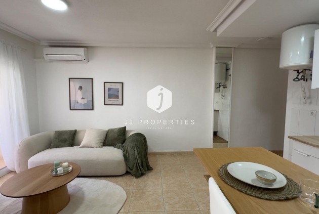 Tweedehands - Appartement / flat -
Torrevieja - Centro
