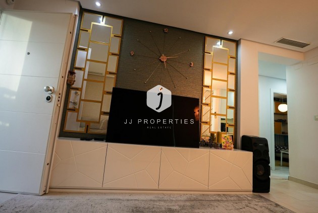 D'occasion - Chalet -
Torrevieja - aguas nuevas