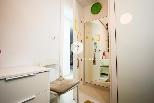 D'occasion - Chalet -
Torrevieja - aguas nuevas