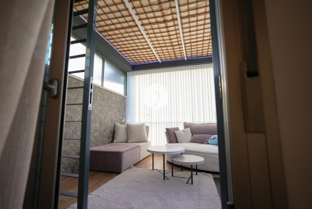 D'occasion - Chalet -
Torrevieja - aguas nuevas