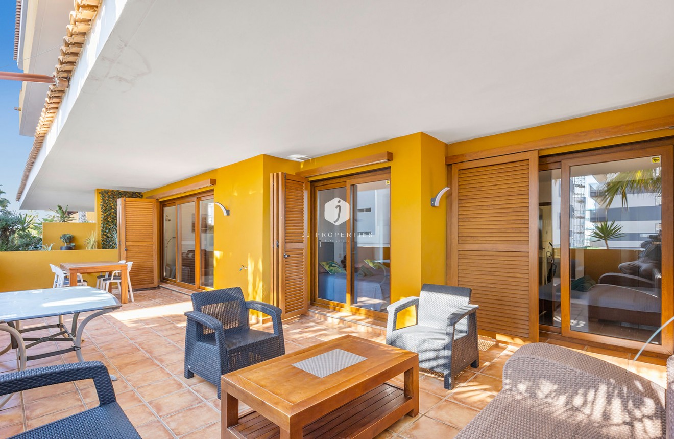 Resale - Apartment / flat -
Torrevieja - Costa Blanca