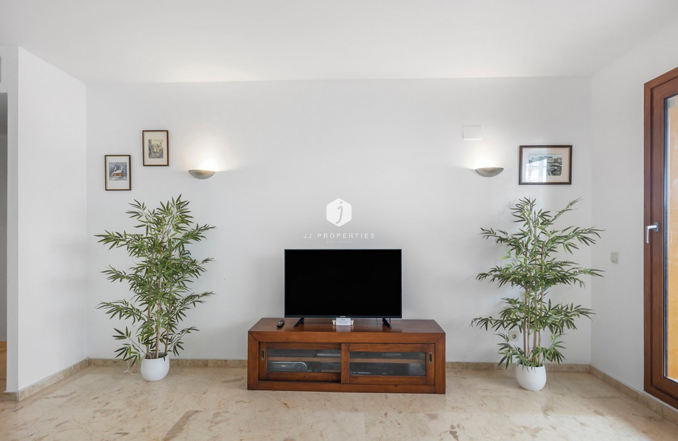 Resale - Apartment / flat -
Torrevieja - Costa Blanca