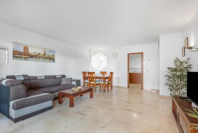 Resale - Apartment / flat -
Torrevieja - Costa Blanca