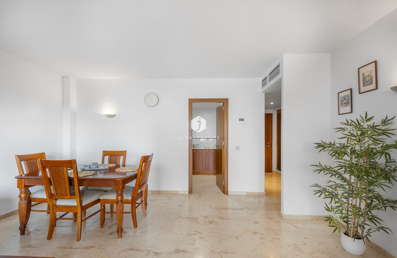 Resale - Apartment / flat -
Torrevieja - Costa Blanca