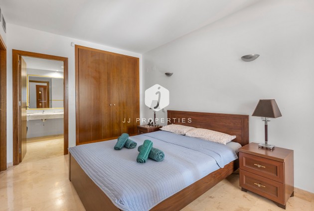 Resale - Apartment / flat -
Torrevieja - Costa Blanca
