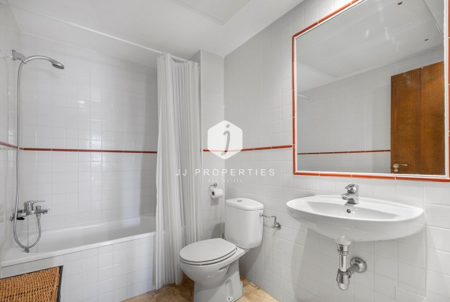 Resale - Apartment / flat -
Torrevieja - Costa Blanca