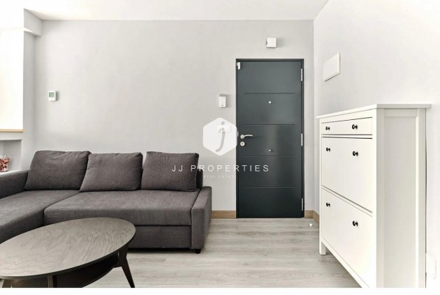 Tweedehands - Appartement / flat -
Torrevieja - Centro