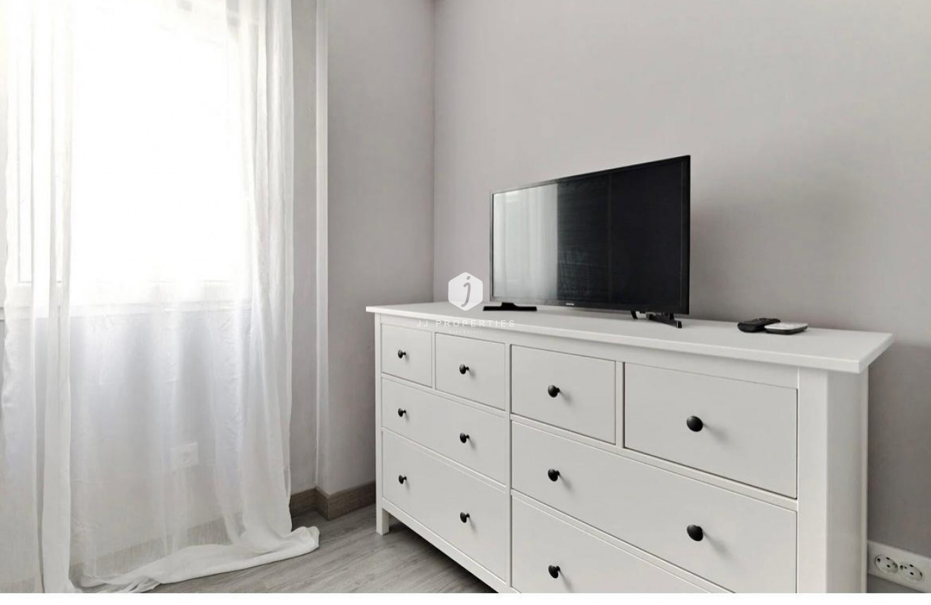 Tweedehands - Appartement / flat -
Torrevieja - Centro