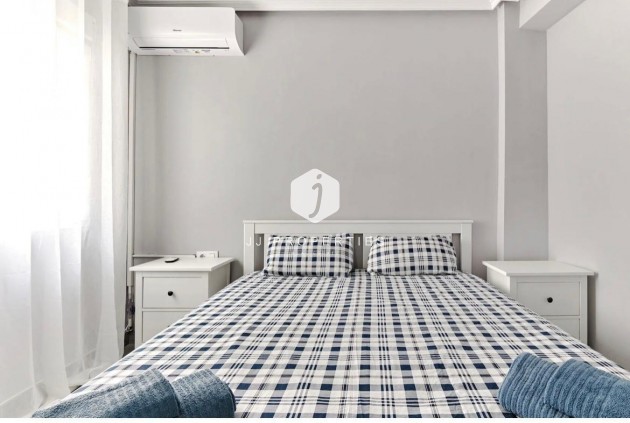Tweedehands - Appartement / flat -
Torrevieja - Centro