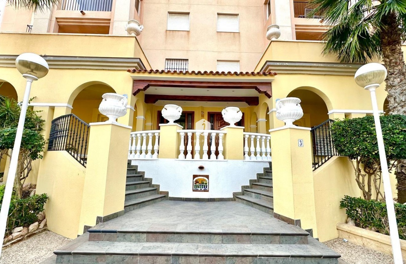 Aus zweiter Hand - Wohnung -
Torrevieja - Los Frutales