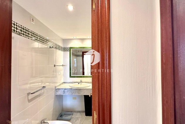 Aus zweiter Hand - Wohnung -
Torrevieja - Los Frutales