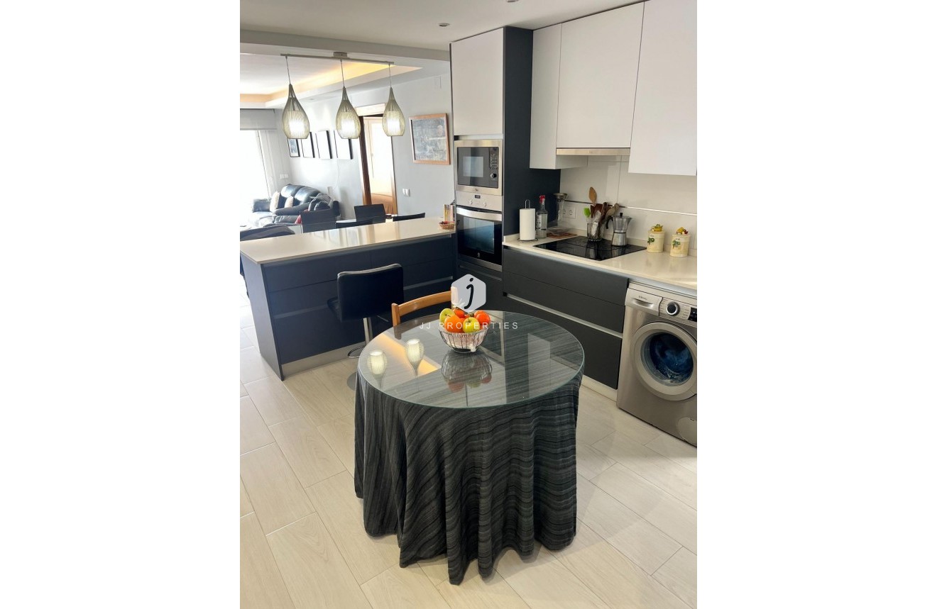 Aus zweiter Hand - Wohnung -
Torrevieja - Playa del Cura