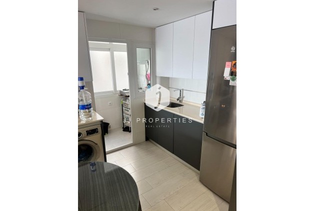 Aus zweiter Hand - Wohnung -
Torrevieja - Playa del Cura
