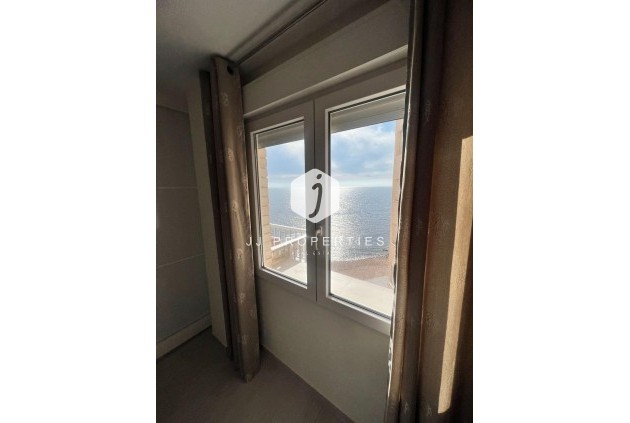 Aus zweiter Hand - Wohnung -
Torrevieja - Playa del Cura