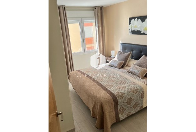 Aus zweiter Hand - Wohnung -
Torrevieja - Playa del Cura