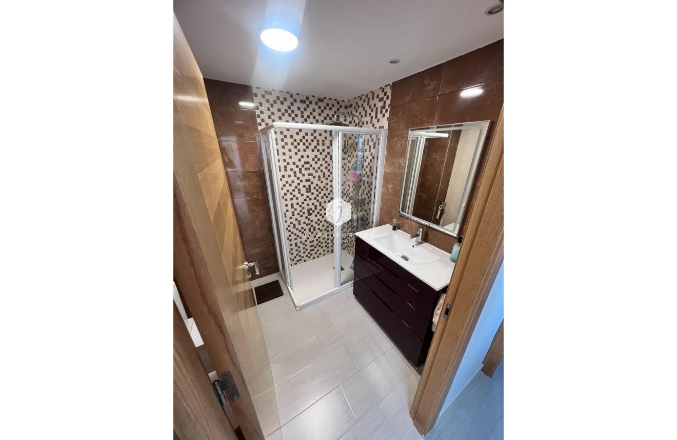 Aus zweiter Hand - Wohnung -
Torrevieja - Playa del Cura