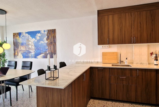 Resale - Apartment / flat -
Torrevieja - Costa Blanca