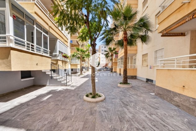 Aus zweiter Hand - Wohnung -
Torrevieja - Costa Blanca