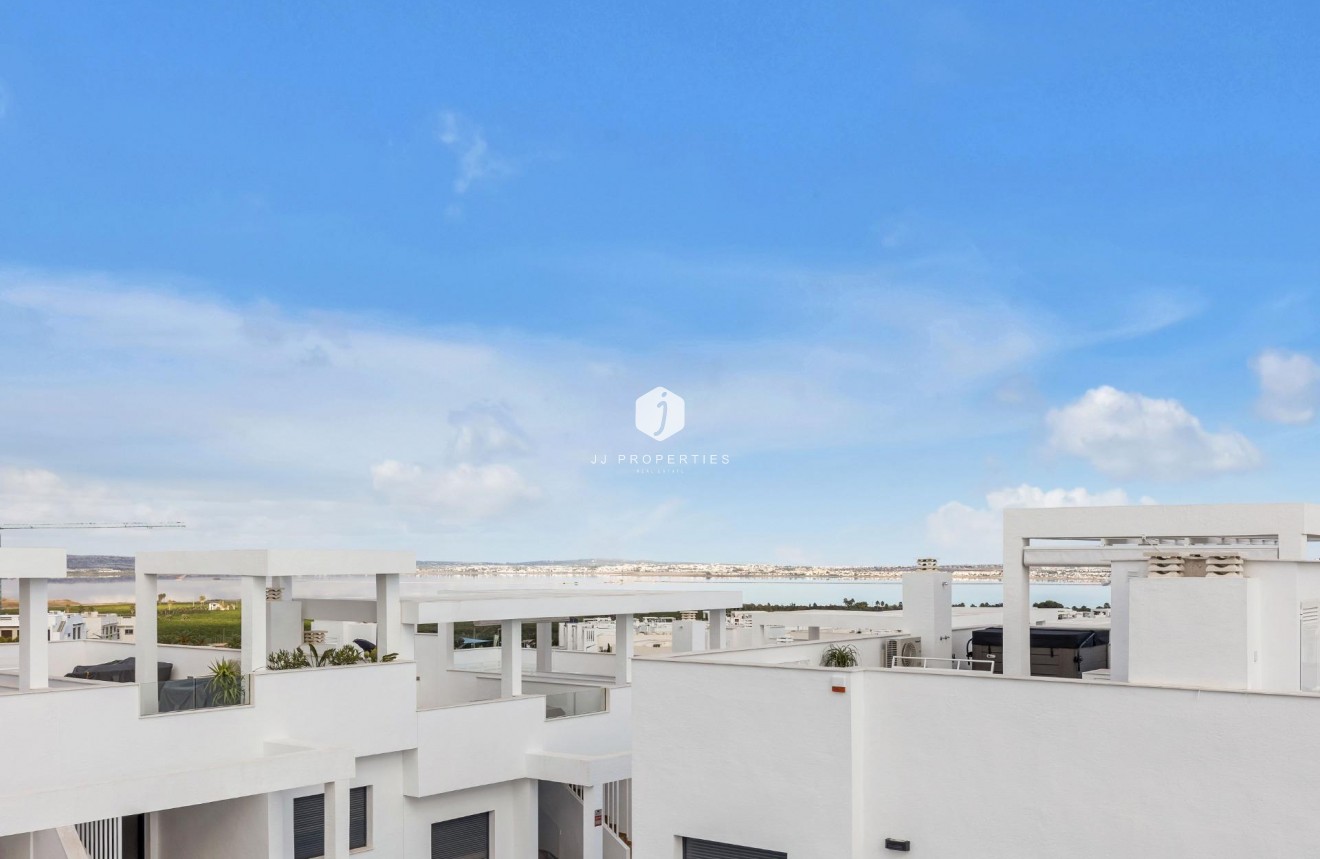 Z drugiej ręki - Daszek -
Torrevieja - Los Balcones - Los Altos del Edén
