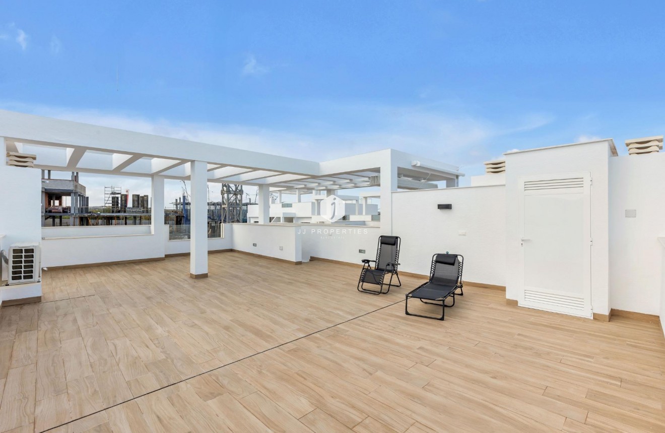 Z drugiej ręki - Daszek -
Torrevieja - Los Balcones - Los Altos del Edén