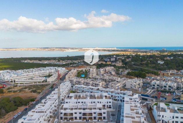 Z drugiej ręki - Daszek -
Torrevieja - Los Balcones - Los Altos del Edén