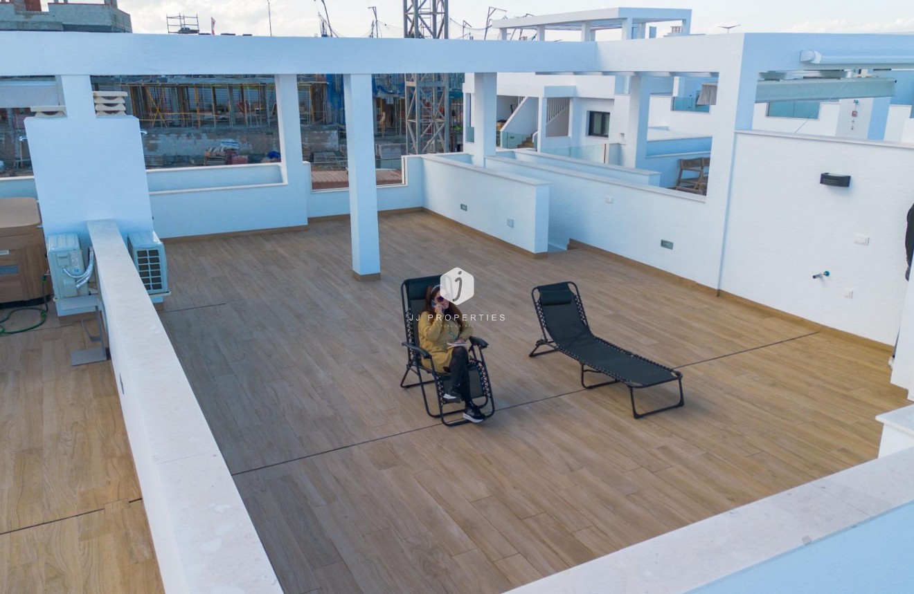 Z drugiej ręki - Daszek -
Torrevieja - Los Balcones - Los Altos del Edén