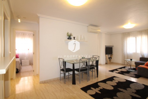 Tweedehands - Appartement / flat -
Torrevieja - Centro