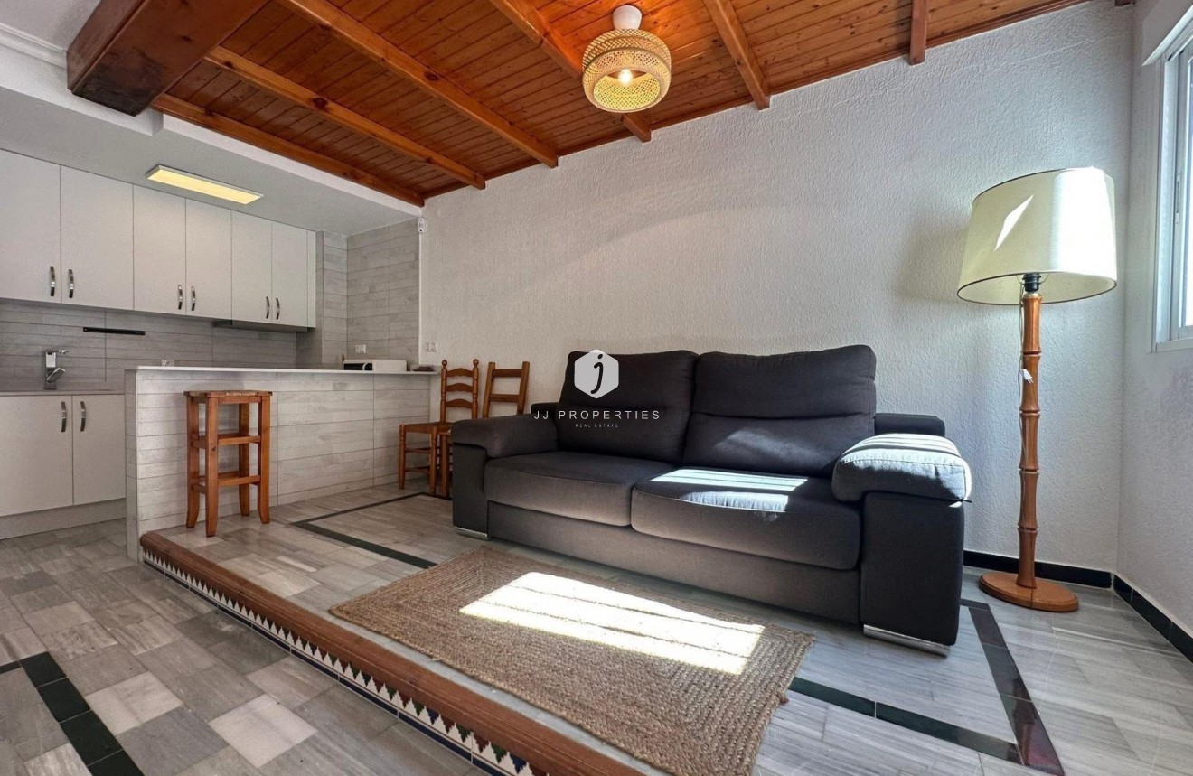 D'occasion - Chalet -
Torrevieja - Cabo cervera