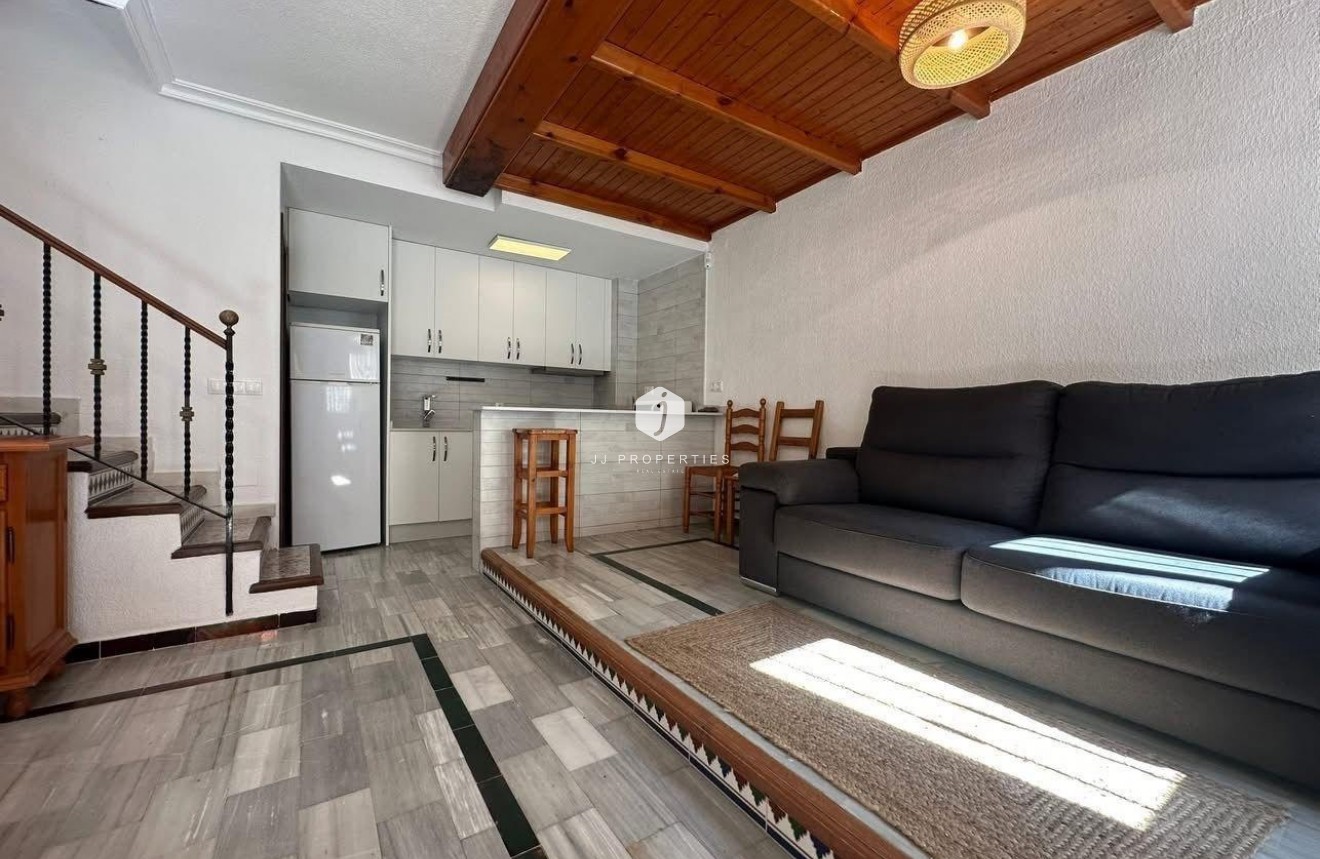 D'occasion - Chalet -
Torrevieja - Cabo cervera