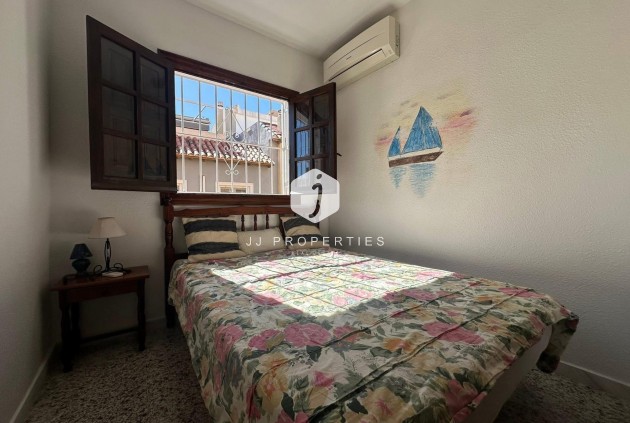 D'occasion - Chalet -
Torrevieja - Cabo cervera