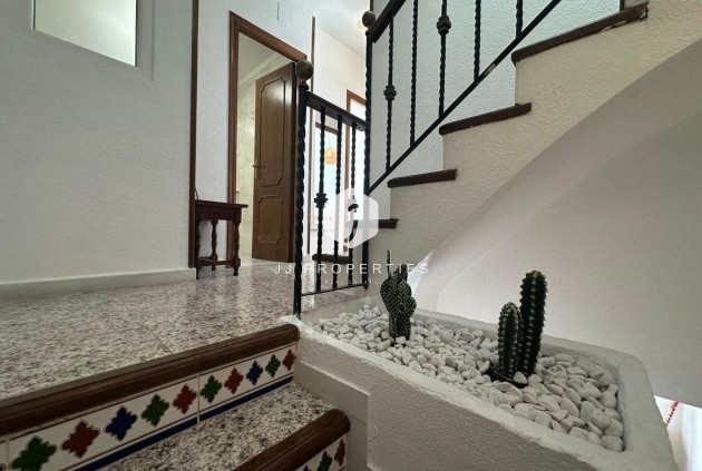 D'occasion - Chalet -
Torrevieja - Cabo cervera