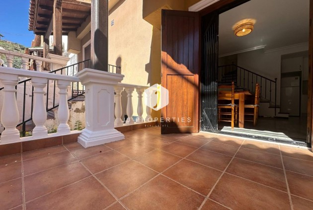 D'occasion - Chalet -
Torrevieja - Cabo cervera
