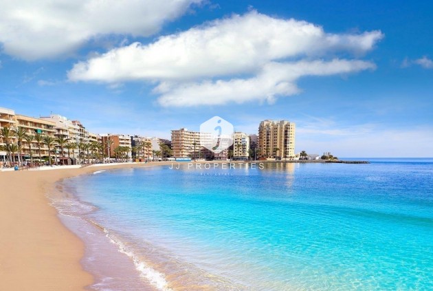 D'occasion - Chalet -
Torrevieja - Cabo cervera