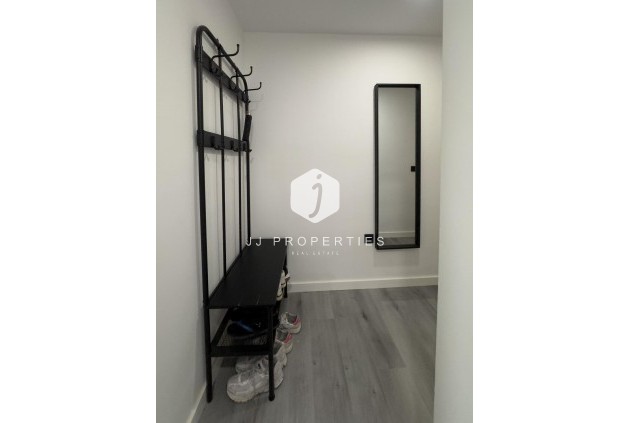 Tweedehands - Appartement / flat -
Torrevieja - Centro