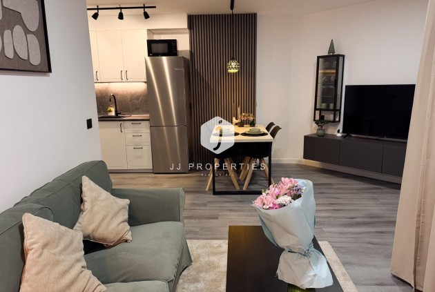 Tweedehands - Appartement / flat -
Torrevieja - Centro