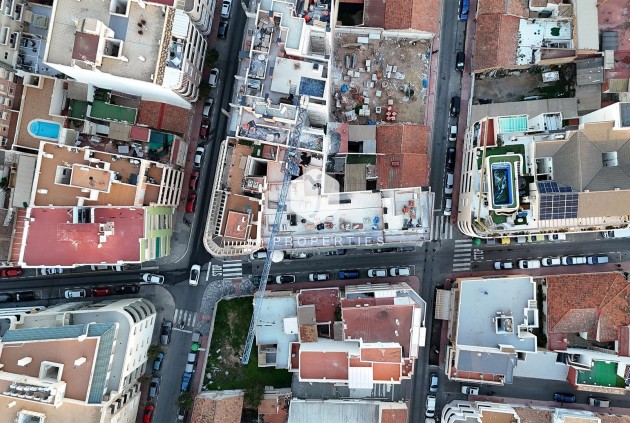Z drugiej ręki - Mieszkanie w bloku -
Torrevieja - Paseo maritimo